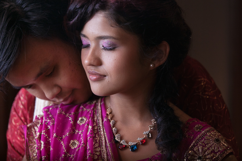 Beautiful wedding saree with the newly wed in Melaka