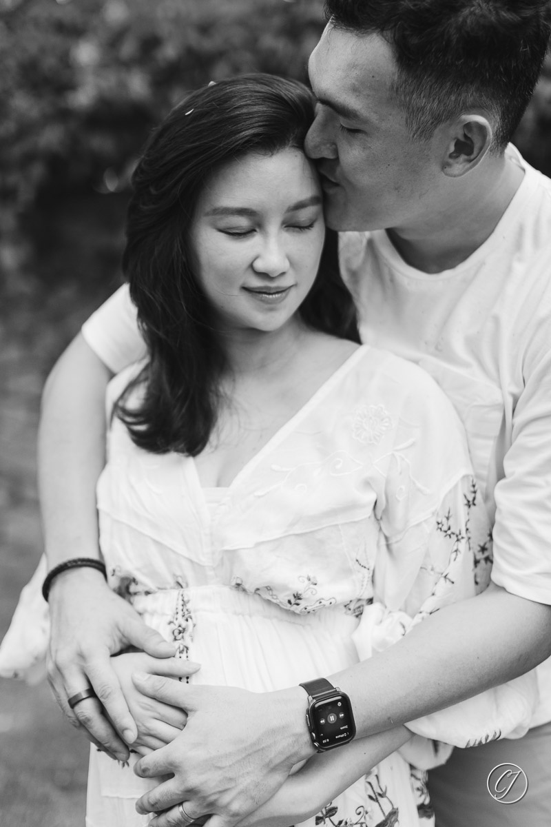 it’s-a-baby-girl!-gender-reveal-party-by-candice-&-tzong